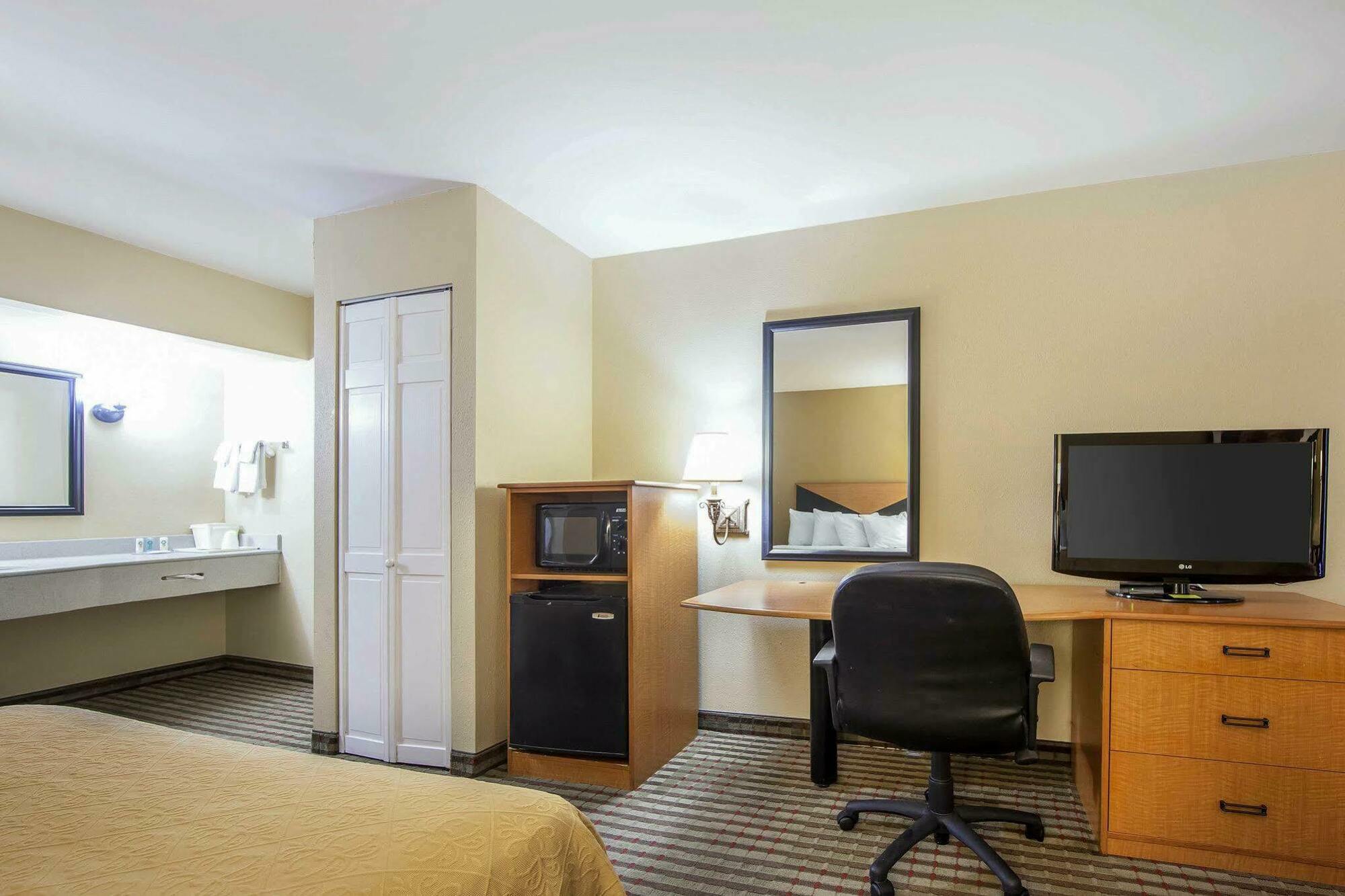 Howard Johnson By Wyndham Lookout Mountain I-24 Hotel 3*